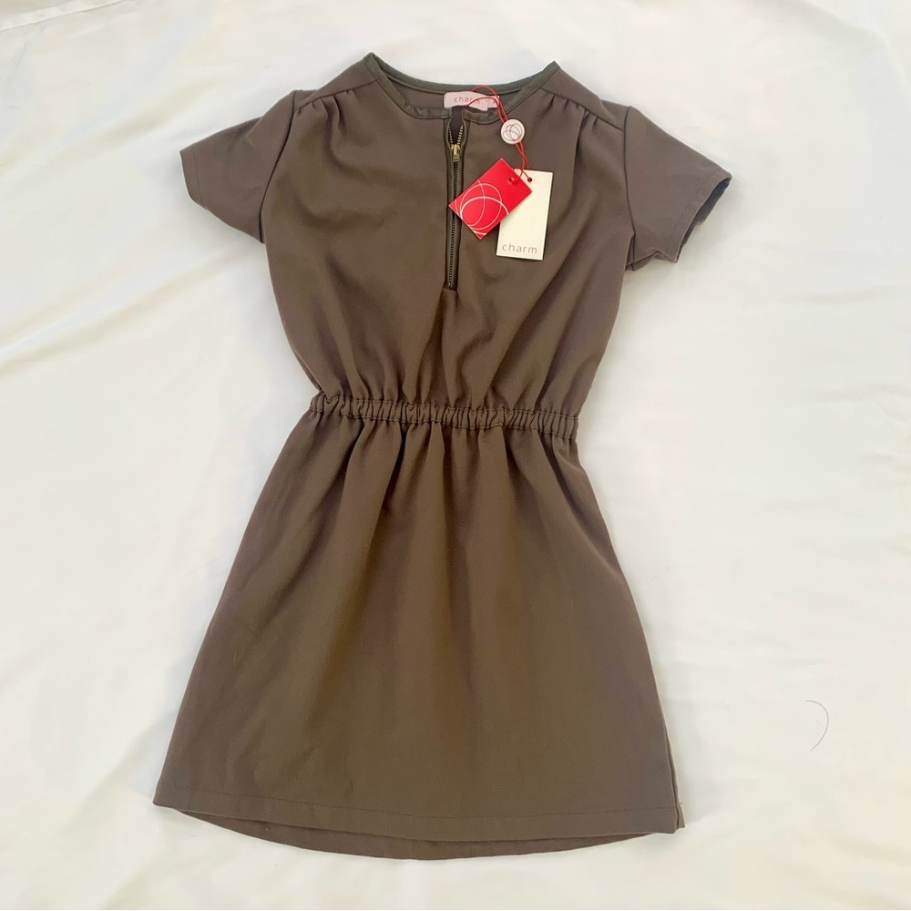 NWT Charm Short Sleeve Zipper Crewneck Dress Girls size 6